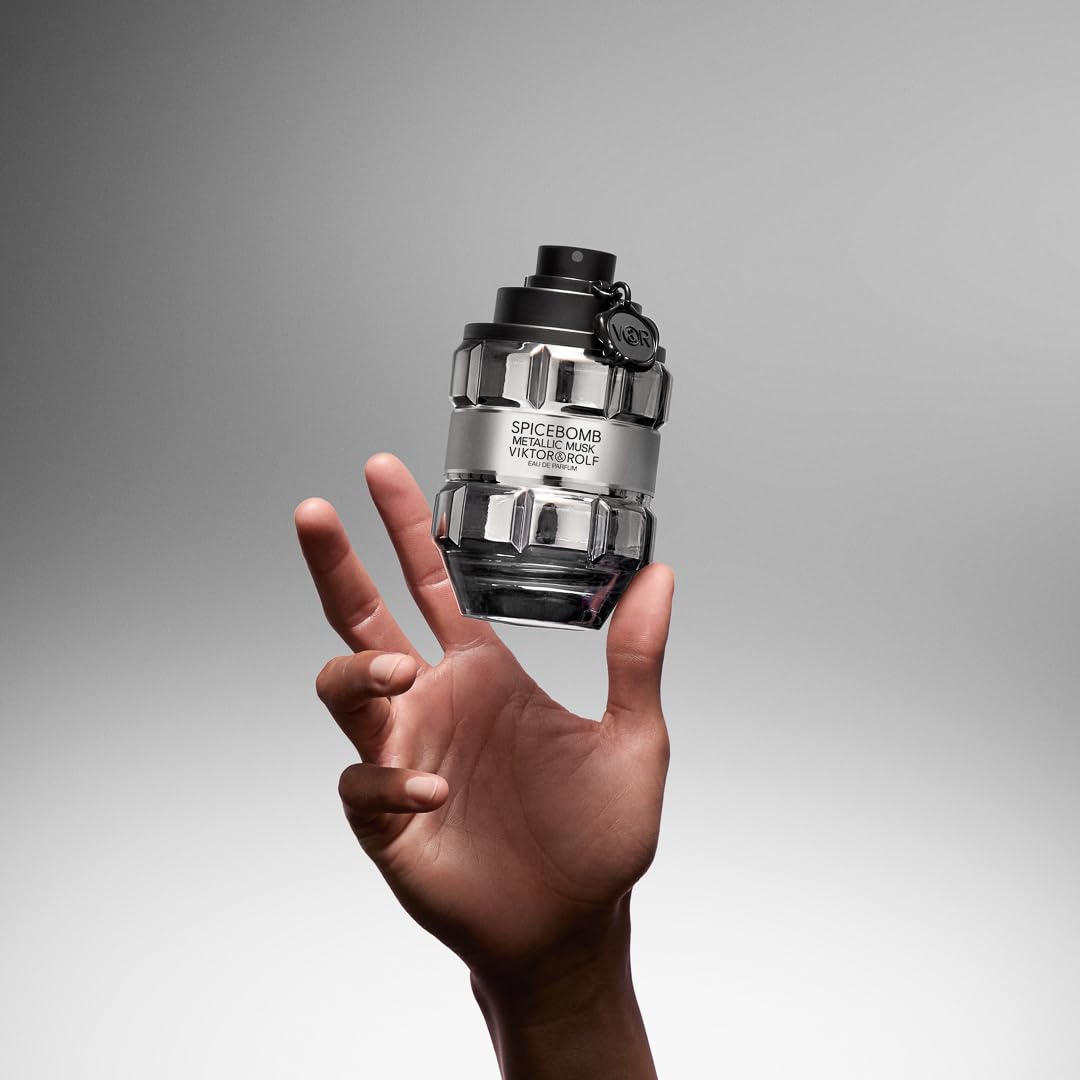 Viktor&Rolf - Spicebomb Metallic Musk Eau de Parfum 3-Piece Set ($205 Value) - Cologne for Men - Ambery Fragrance - Full Size, 3 Fl Oz & 2 Travel Size, 0.3 Fl Oz