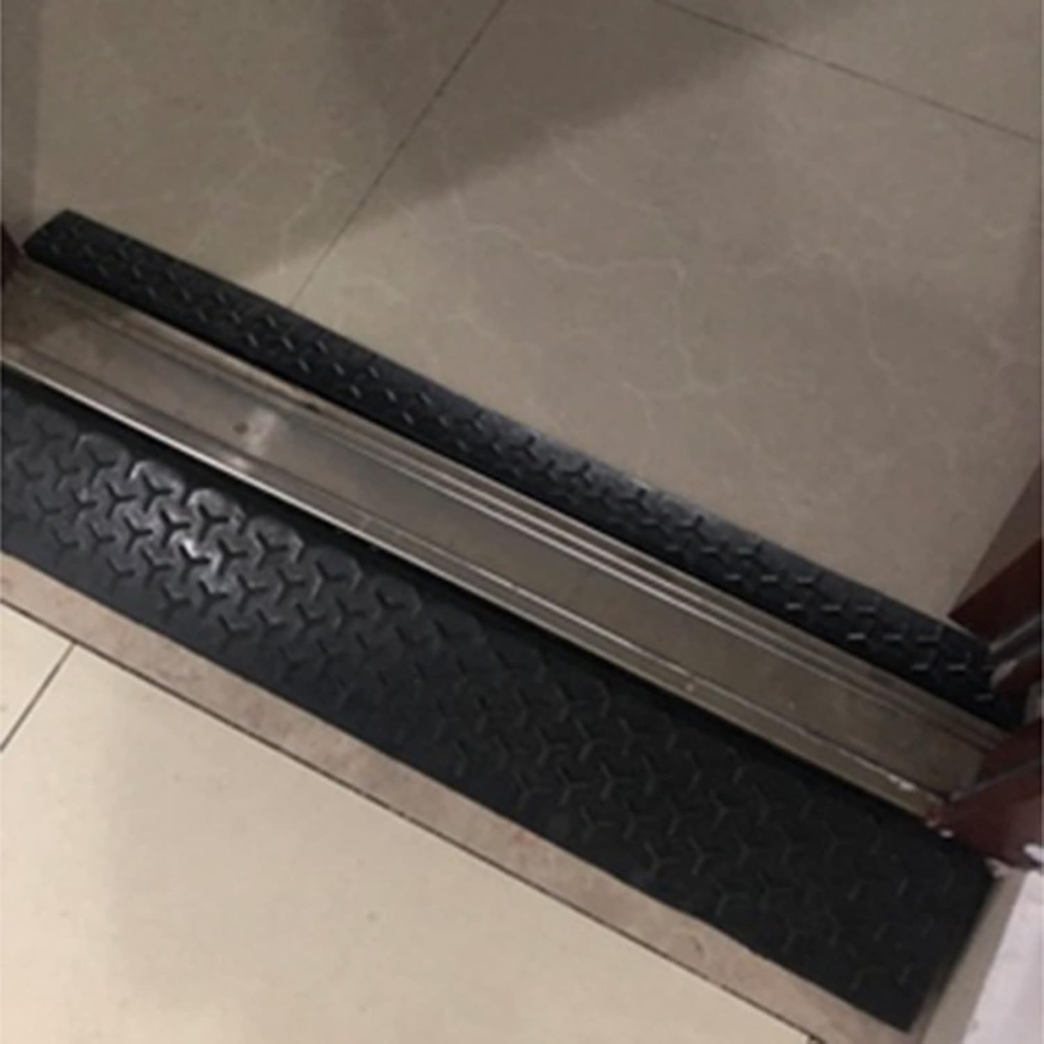 ZJMAMA Threshold Ramp Rubber, 1/2/3/4/5 CM Rise Wheelchairs Ramps for Home Garden Yard Sliding Glass Doors Steps, Indoor Outdoor Entry Transitions Slope (Size : 100x12x5(39.4x4.7x2))