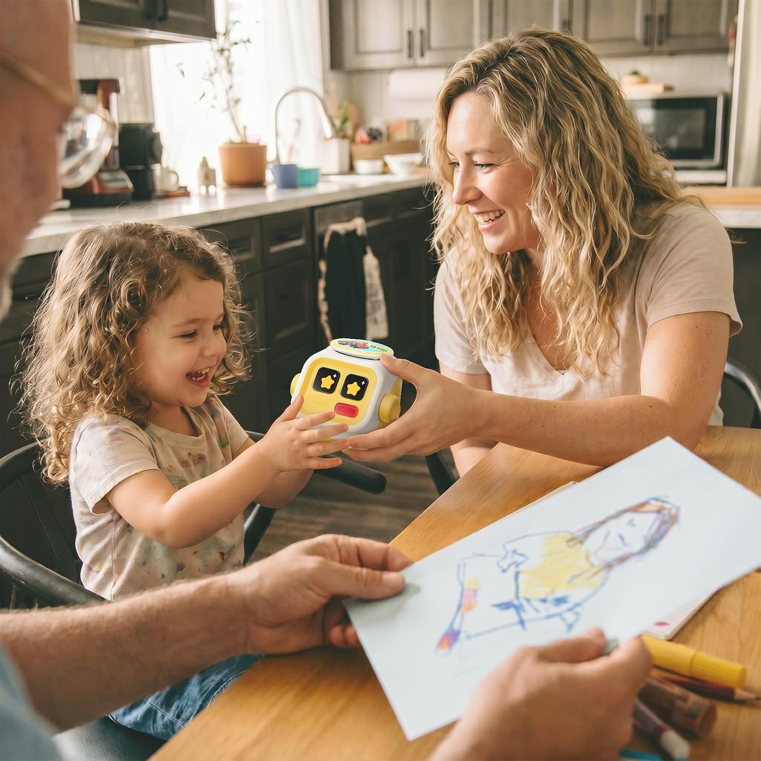 Screen-Free Interactive Story Creator, Speech Development Toy for Toddlers & Kids 3-8, Road Trip Travel Essential, Set
