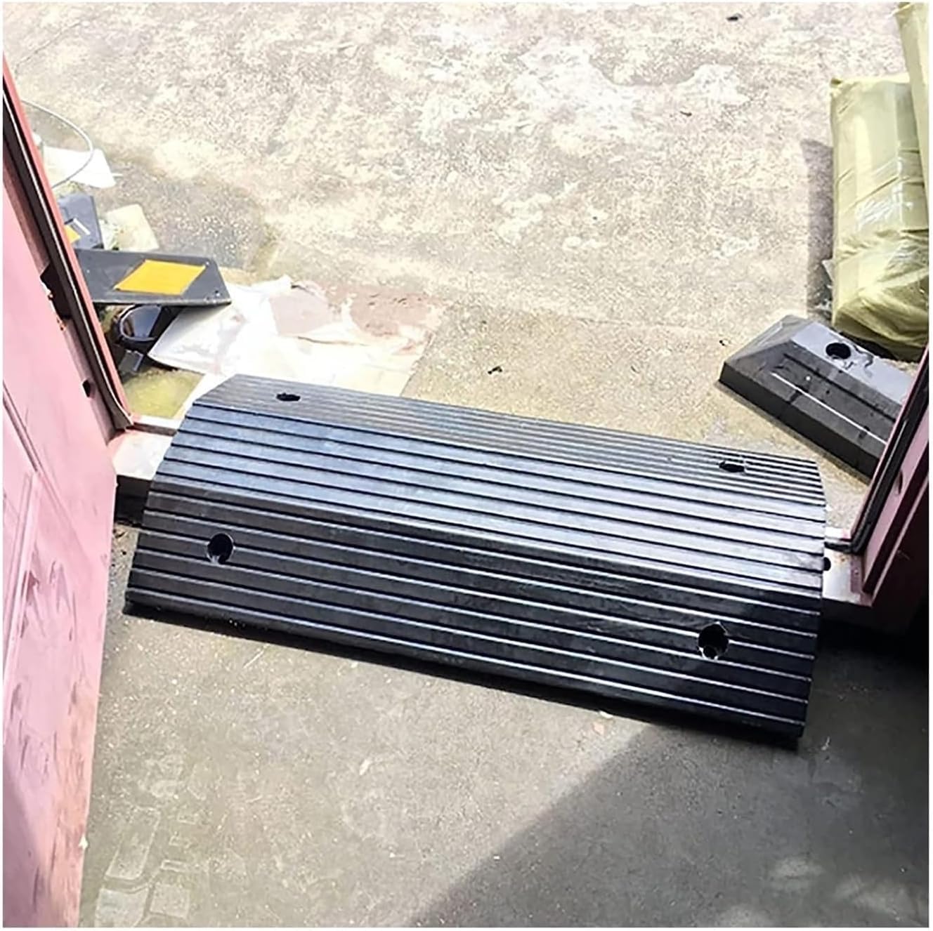 Wheelchair Ramp for Doorways|Por Rubber Bridge Threshold with Supporting Frame/Non-Slip, 2-3inch Rise Ramp for Home/Supermarkets/Factories/Warehouses/Schools Driveways Use,Black,80x40x8cm