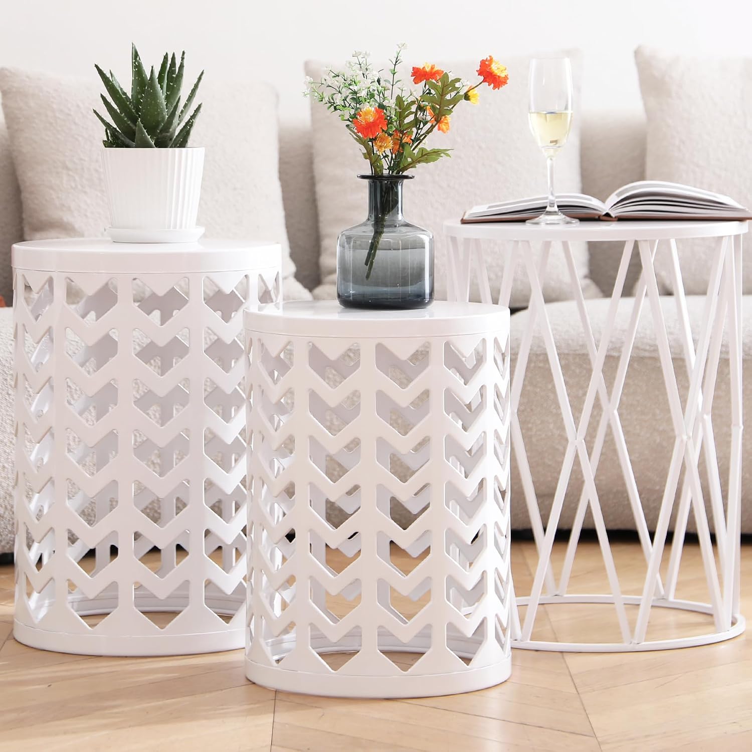 HFHOME Nesting Coffee Tables Set of 3, Industrial Metal Stacking Accent Side Tables Circle Table for Small Space, Living Room, Apartment, Bedroom Indoor - White