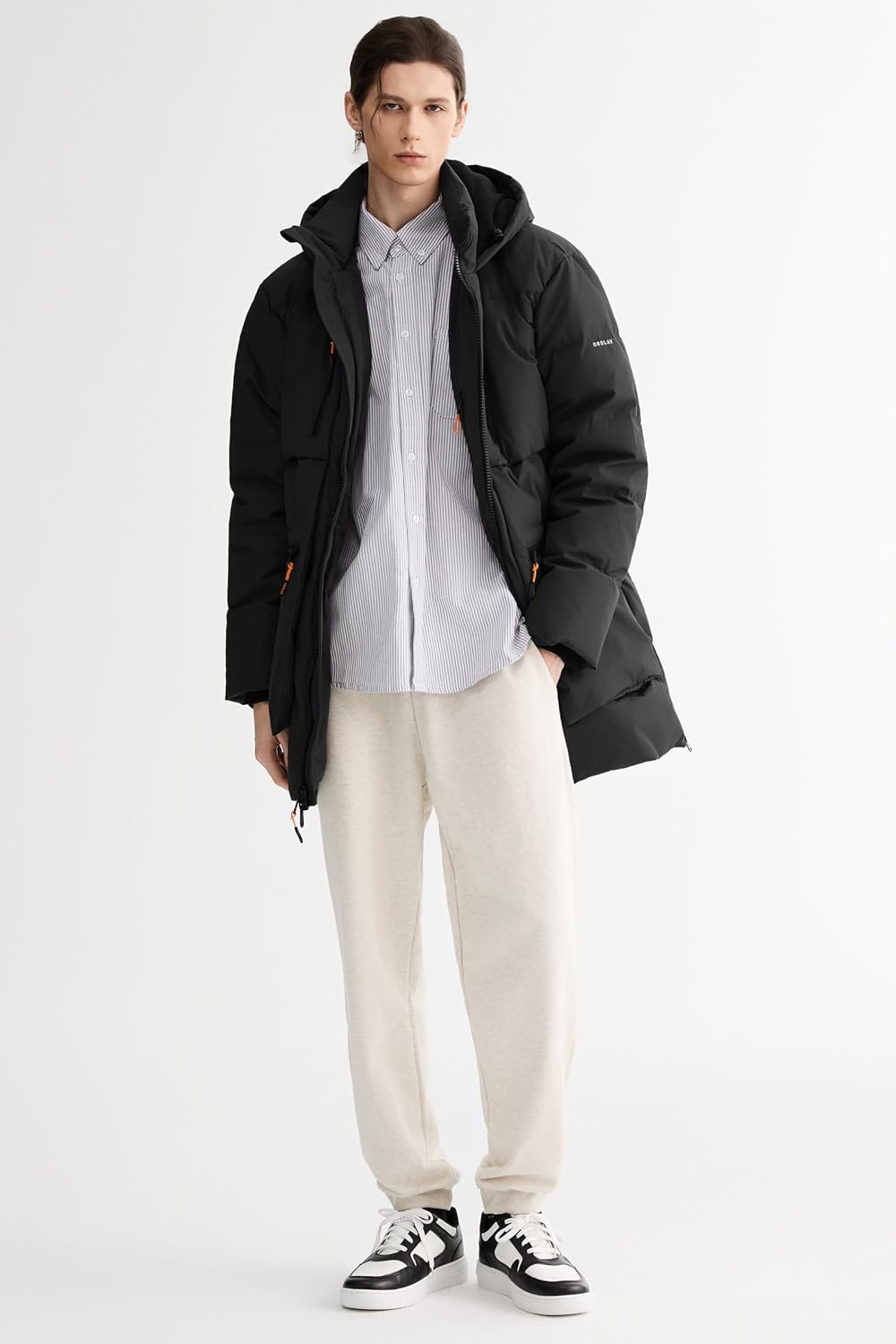 Orolay Men's Thickened Down Jacket Hooded Winter Puffer Jacket with 6 Pockets