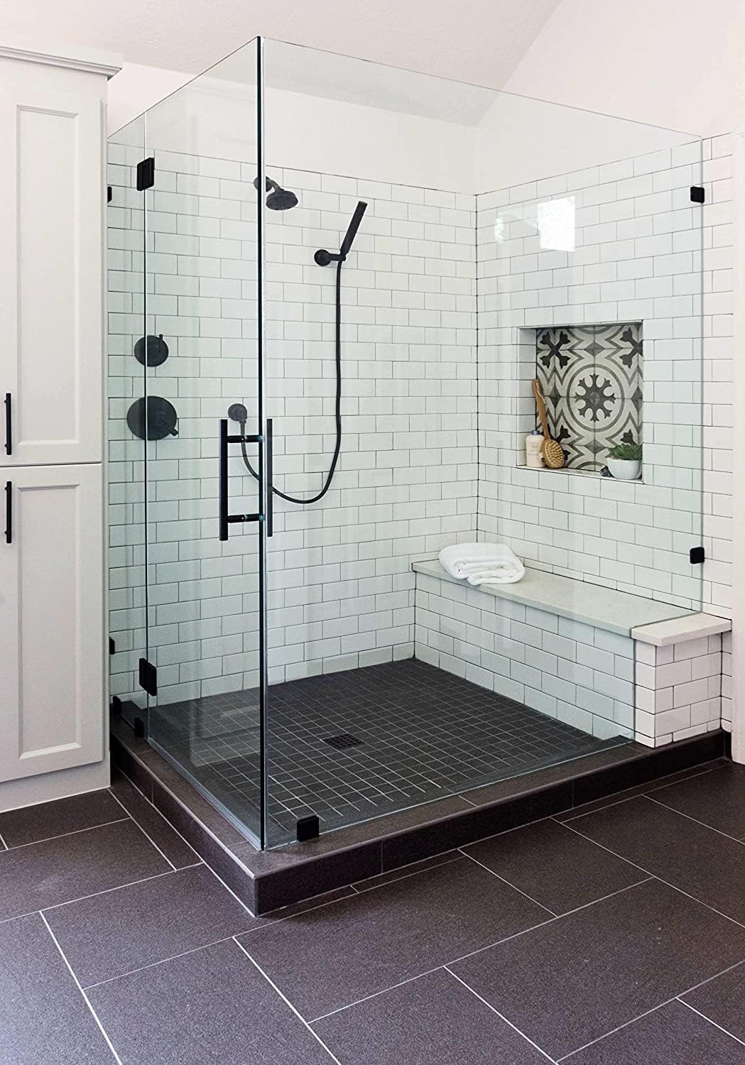 Tenedos Custom Absolute Black Granite Doorway Threshold (Marble Saddle) Polished for Shower Curb, Floor Transition, Bathroom Vanity Backsplash, Sill (Width: 5 inches, Thickness: 0.75 inches)