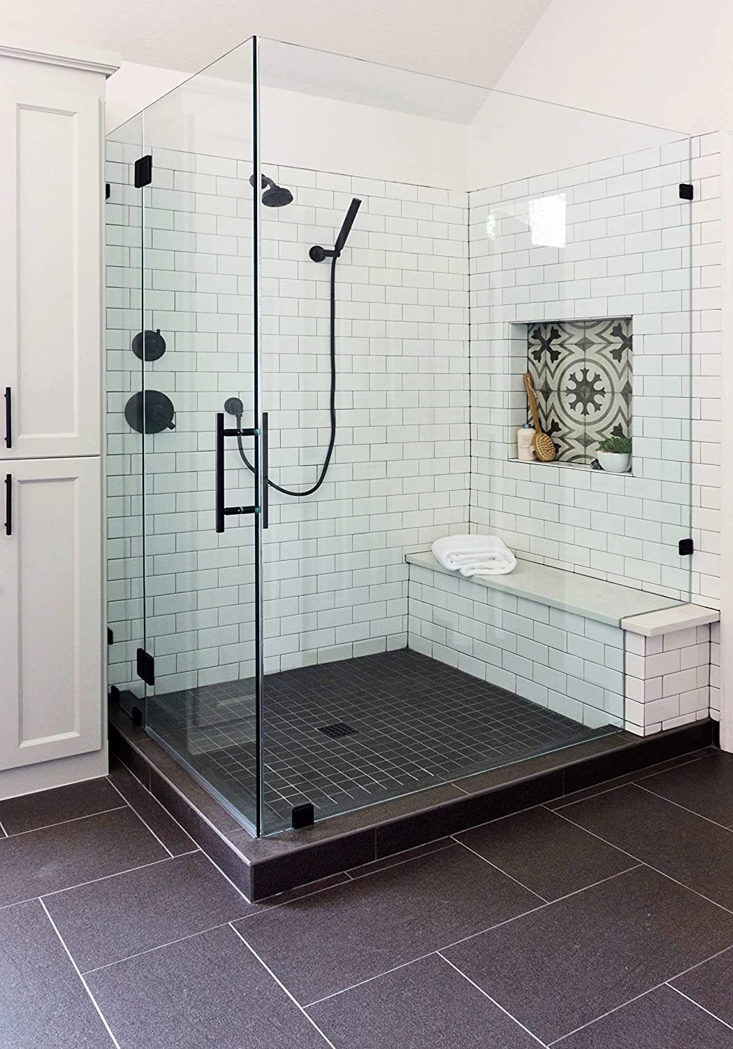 Tenedos Solid Black Engineered Marble Custom Length Shower Curb Threshold Tile Polished for Doorway Floor Transition, Bathroom Vanity Backsplash, Sill (Width: 5 inches, Thickness: 5/8 inches)