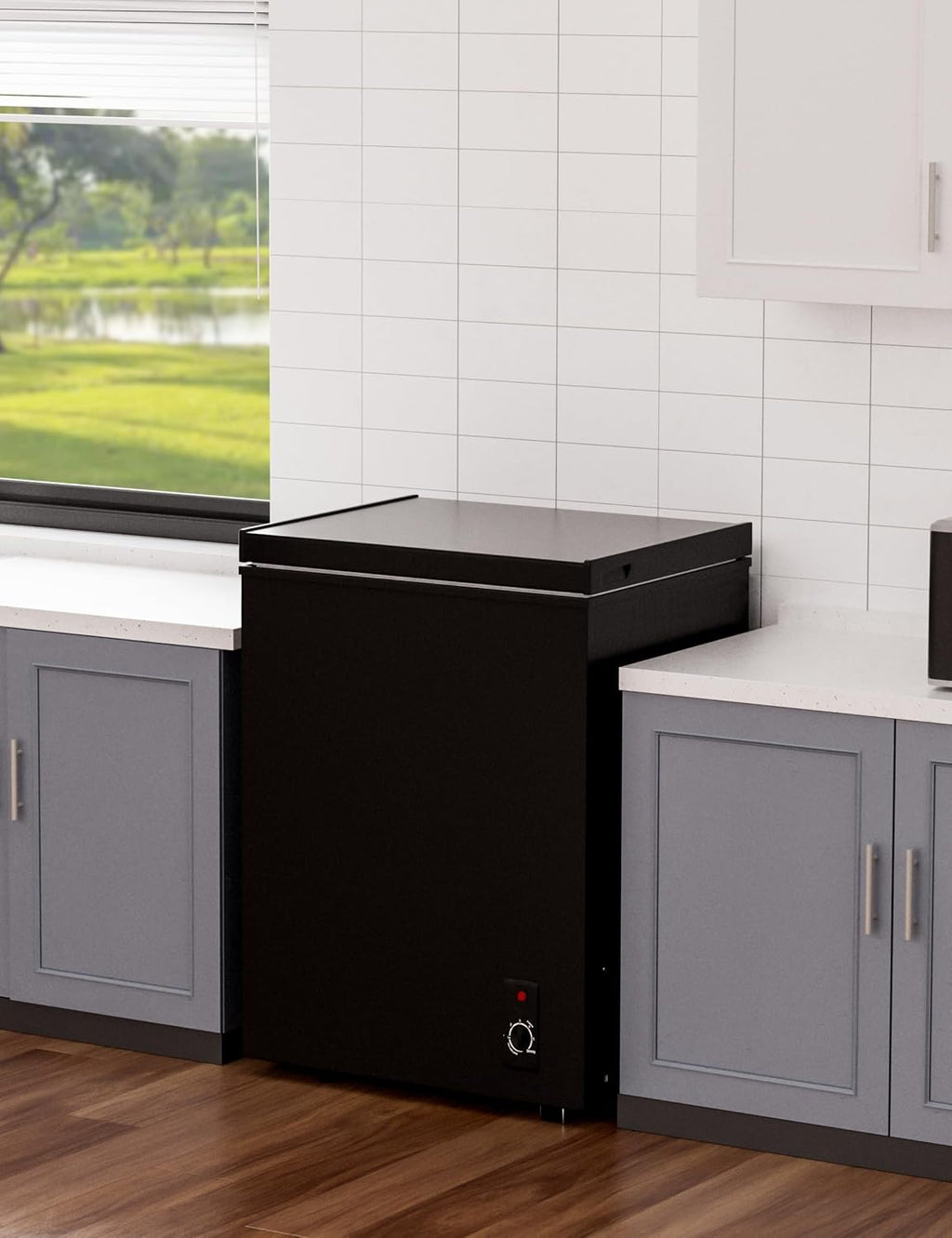 5.0 Cu.Ft Chest Freezer with 2 Removable Baskets - Energy Efficient and Ultra-Quiet Deep Freezer w/6 Temp - Manual Defrost, Free Standing Top Open Door for Home Garage Basement - Black