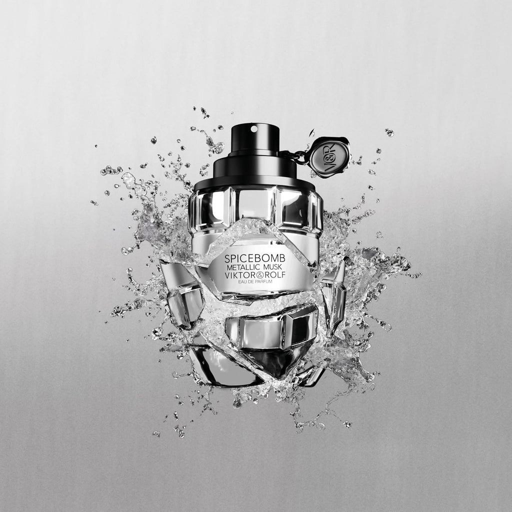 Viktor&Rolf - Spicebomb Metallic Musk Eau de Parfum 3-Piece Set ($205 Value) - Cologne for Men - Ambery Fragrance - Full Size, 3 Fl Oz & 2 Travel Size, 0.3 Fl Oz