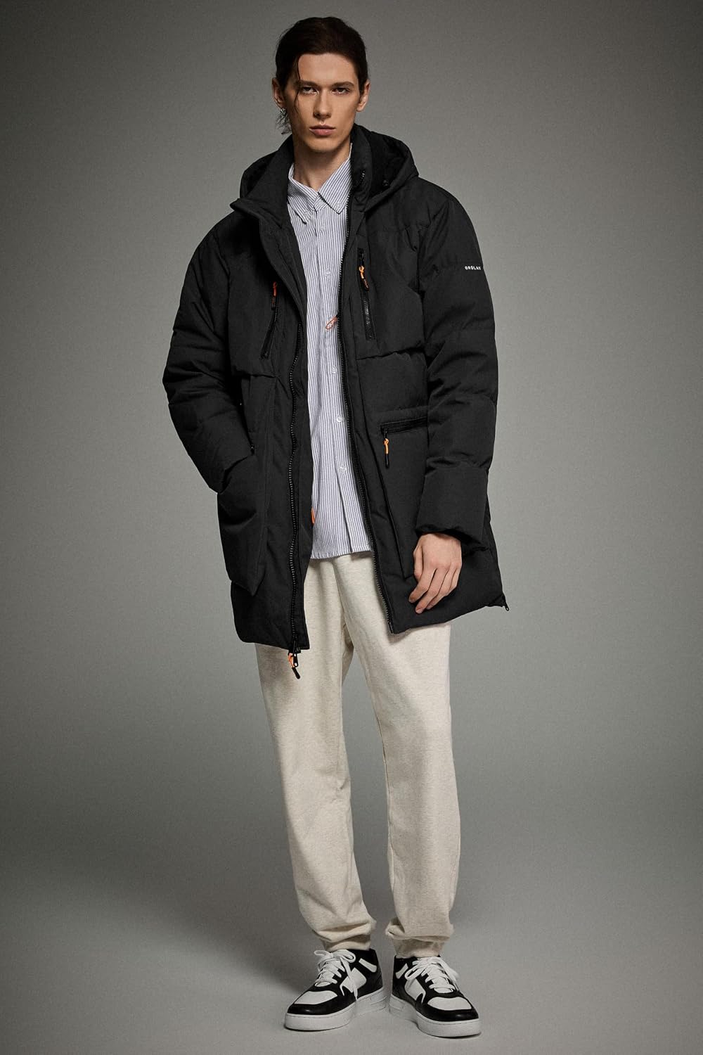 Orolay Men's Thickened Down Jacket Hooded Winter Puffer Jacket with 6 Pockets