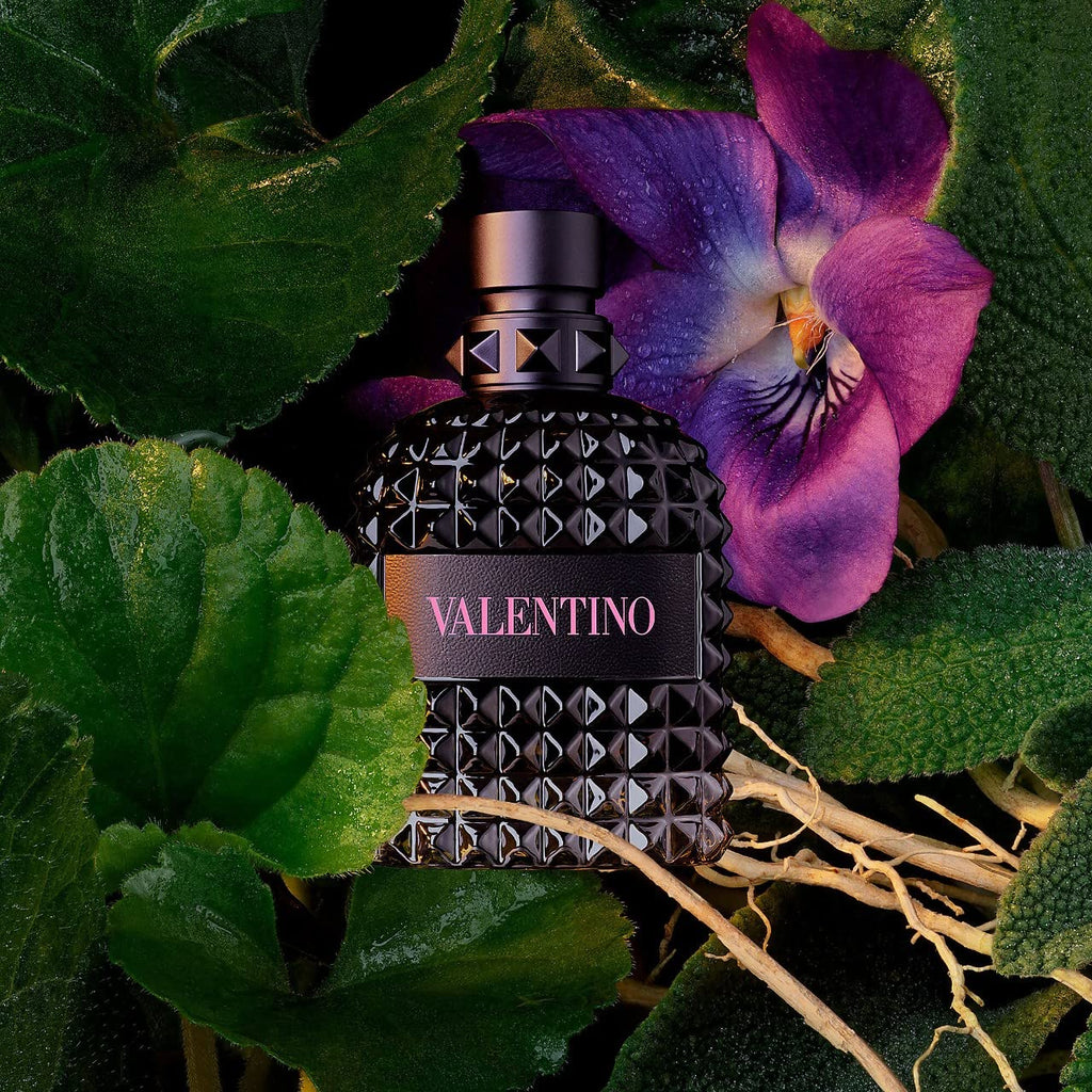 Valentino Uomo Born in Roma 2-Piece Travel Gift Set For Men, (3.4 Oz Eau De Toilette Spray + 0.50 Oz Travel Spray)