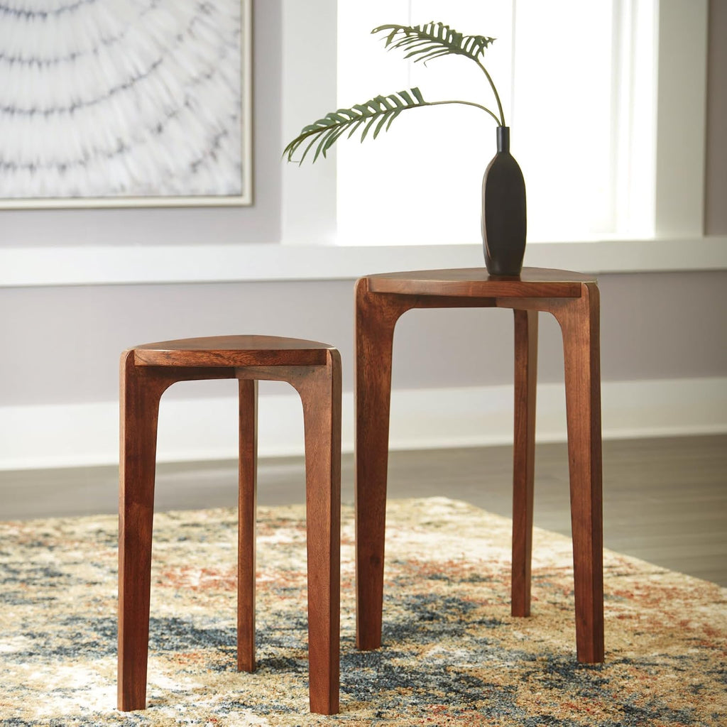 Signature Design by Ashley Brynnleigh Contemporary Nesting Accent Table, Set of 2, Light Brown