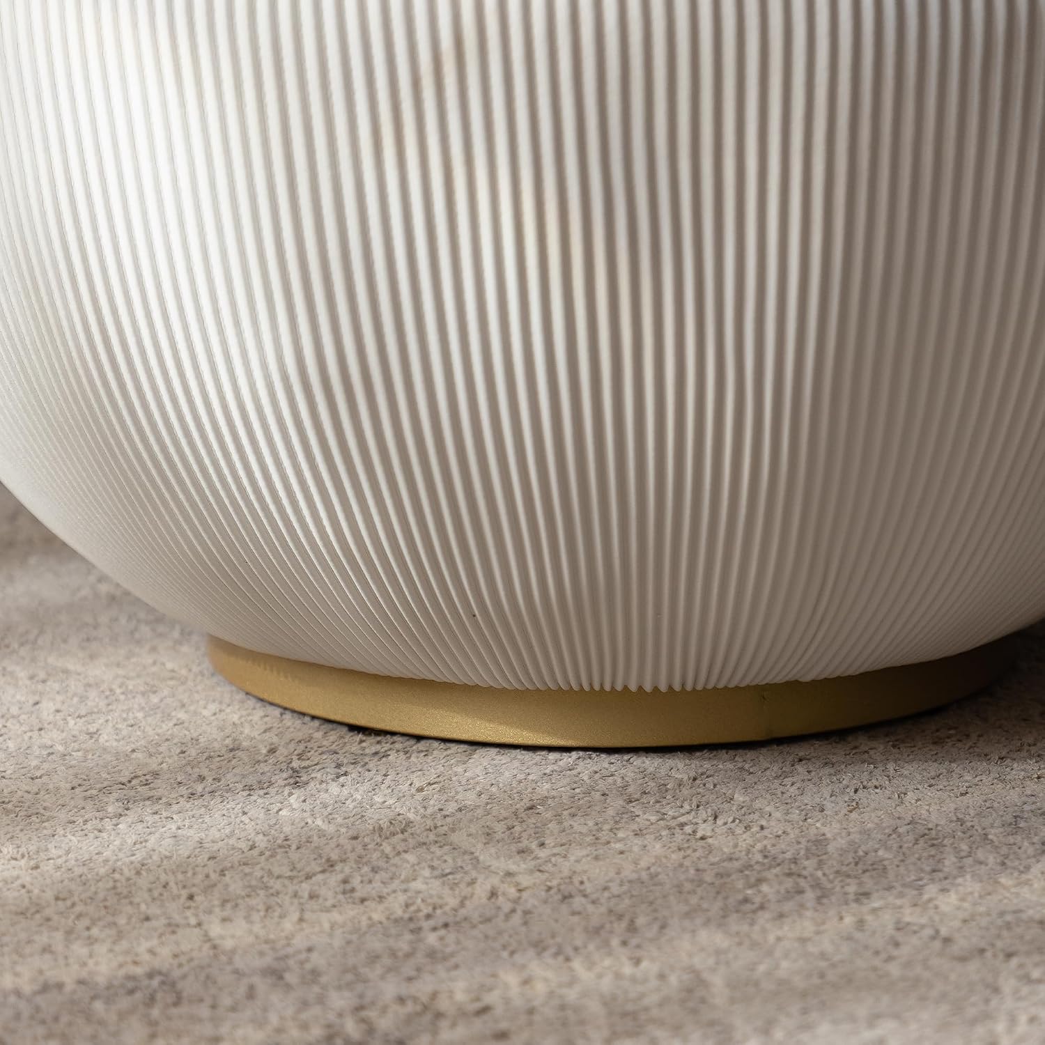 29.53' Round Coffee Table, Modern Cocktail Tables with Decorative Vertical Texture, 29.53 inch White Bowl Center Tables, Accent Sintered Stone Coffee Table for Living Room Apartment Office