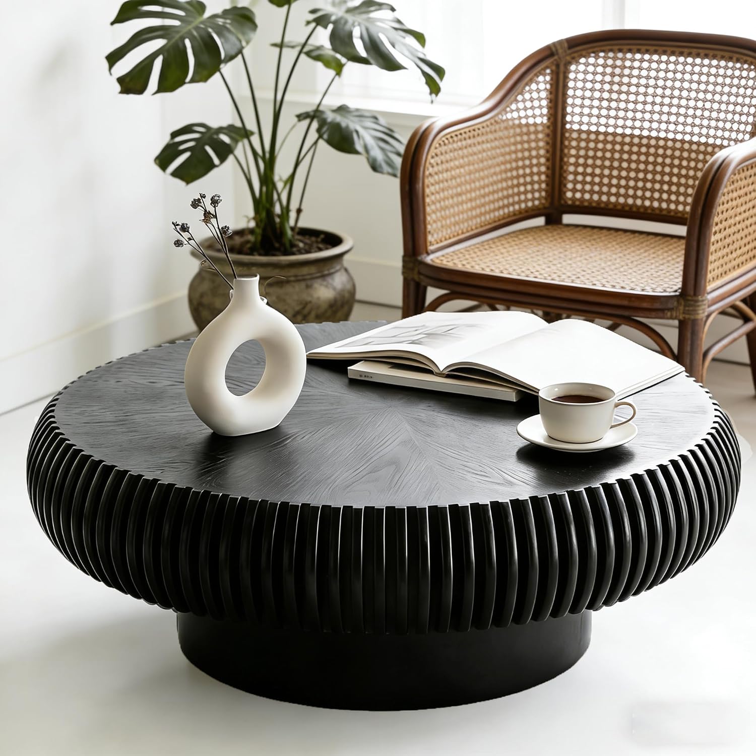 Round Fluted Drum Coffee Table Modern Round Black Fluted Coffee Table Low Circle Coffee Tables for Living Room (Black A, 39.3')