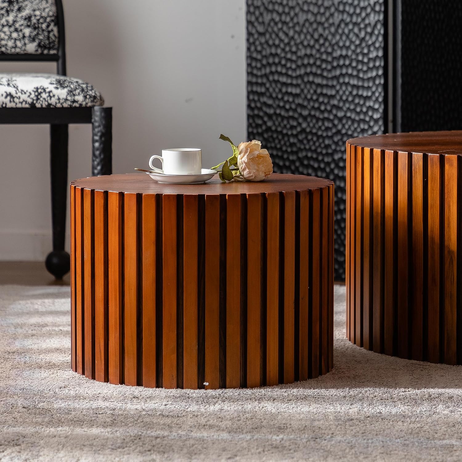 KEVINSPACE Nesting Coffee Table Set of 2 Circle CoffeeTable Modern NestingTables for Living Room Round Fluted Wooden CoffeeTabl No Need Assembly for Bedroom Balcony Lounge 47.25' Walnut