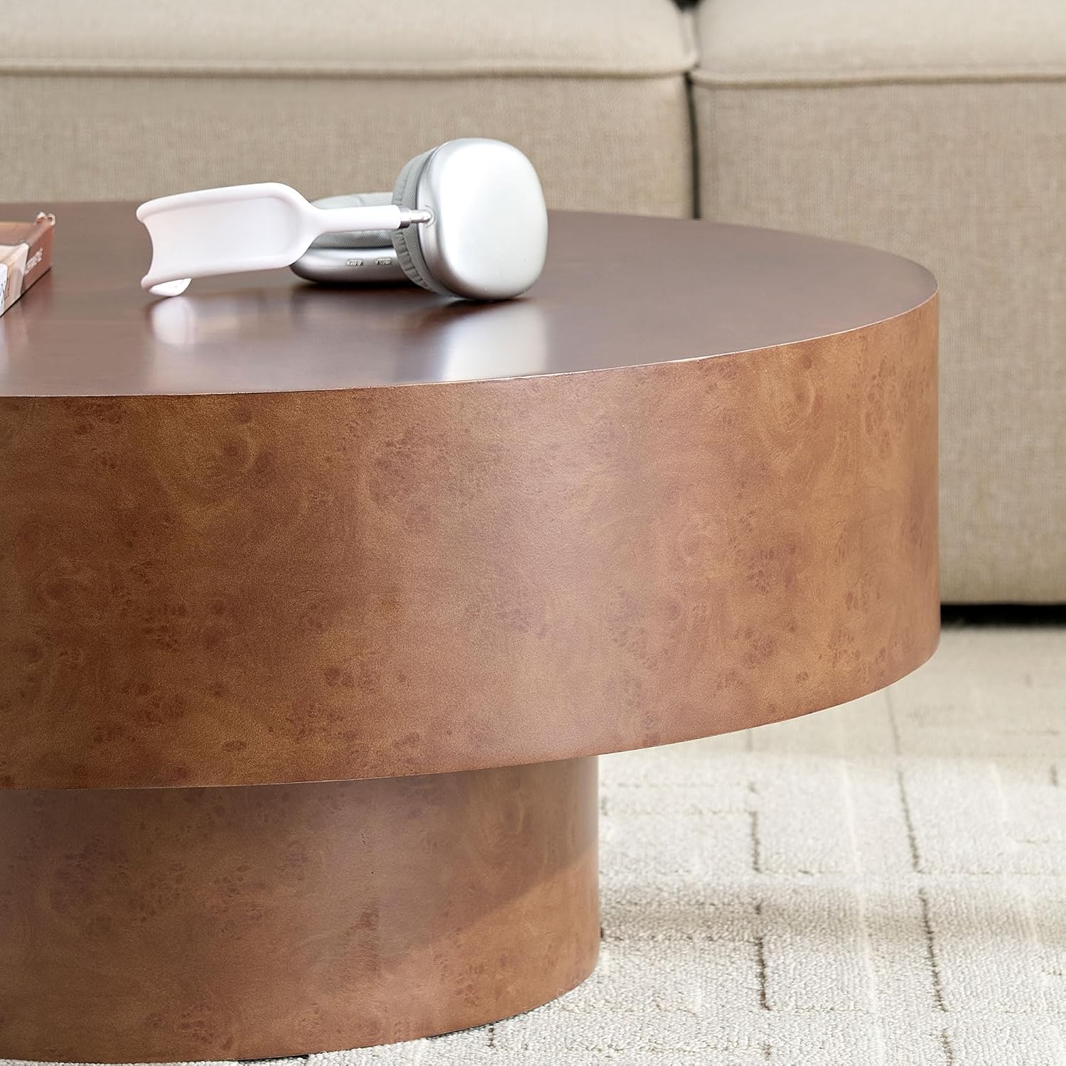Round Coffee Table, 31.49' Faux Burl Wood Pattern Center Table with Sturdy Pedestal for Living Room Apartment Office, Walnut