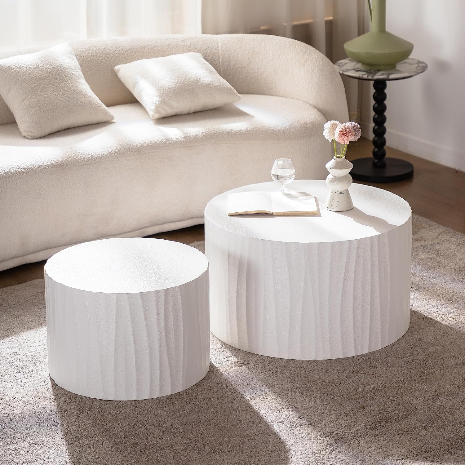 Nesting Coffee Table Set of 2 Round Wooden Coffee Tables Circle Modern Table for Living Room Bedroom Accent End Side Table White