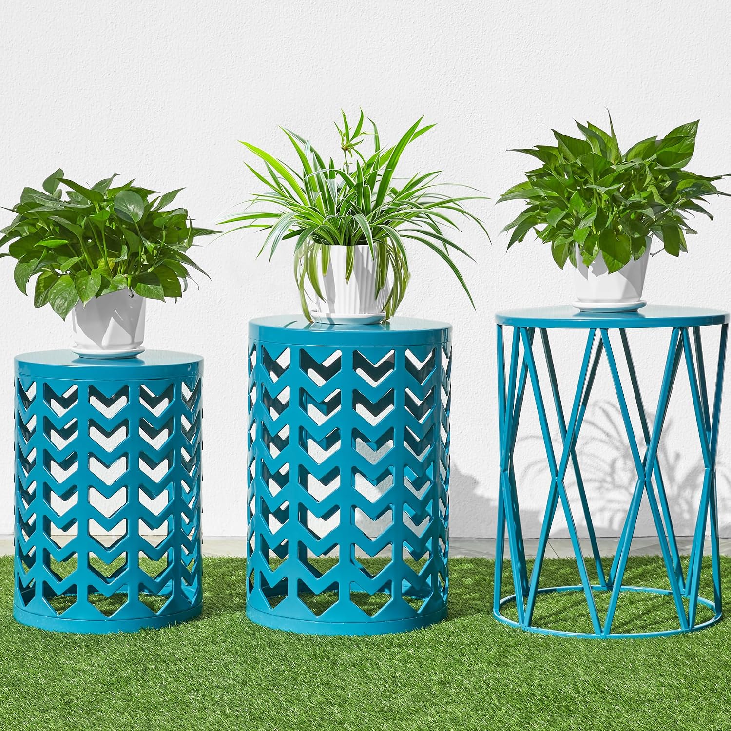 Nesting Side Table Set of 3 Decorative Round Garden Stools for Indoor Outdoor Heavy Duty Metal Frame Side Table Nightstands Modern End Table Plant Stand, Blue